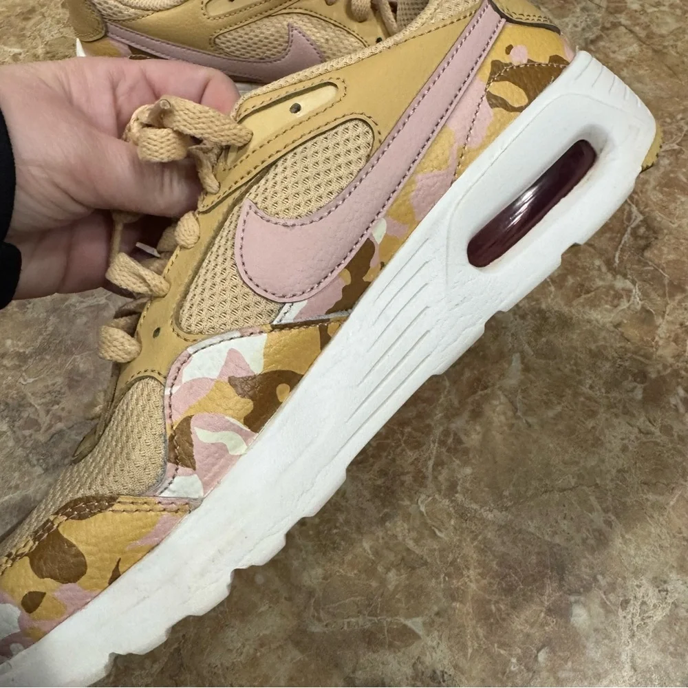 Nike Camo Air Max SC Shoes Women’s 7 Sesame Pink Camo Rare Sneakers